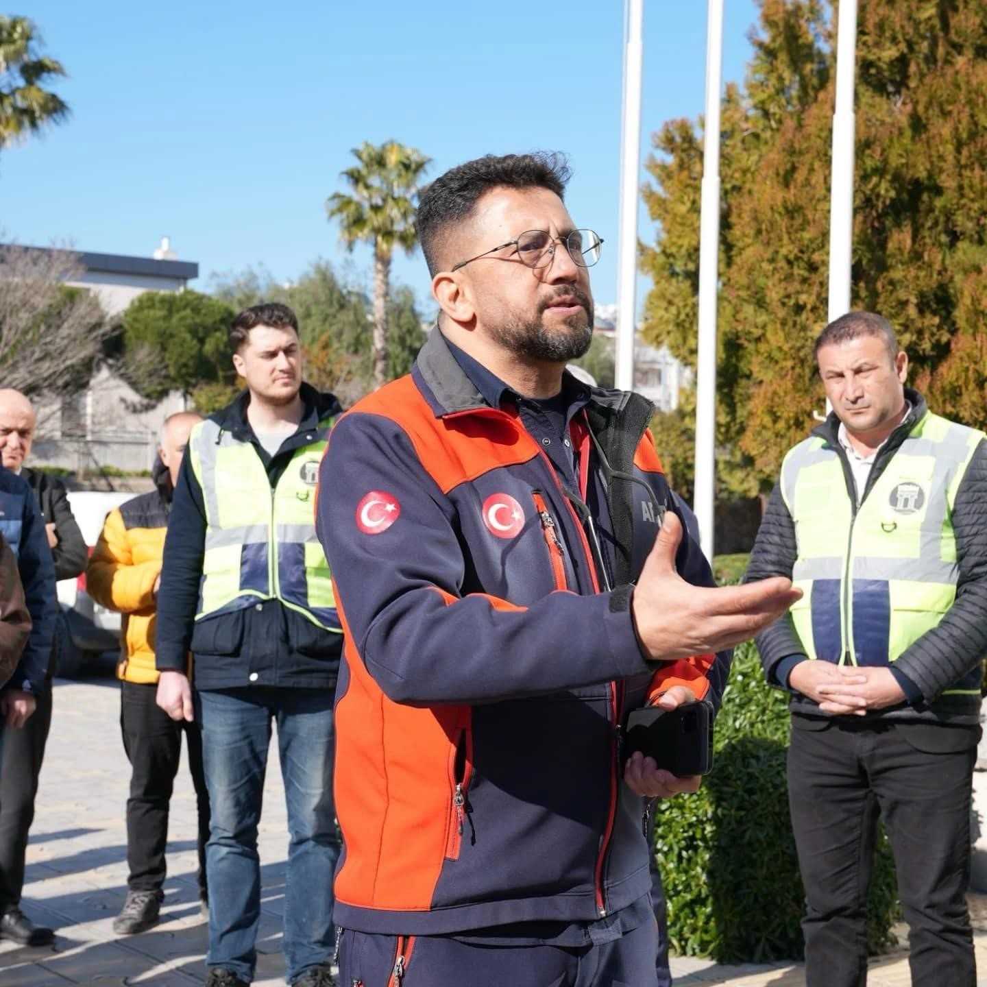 Didim’de arama kurtarma eğitimleri devam ediyor
