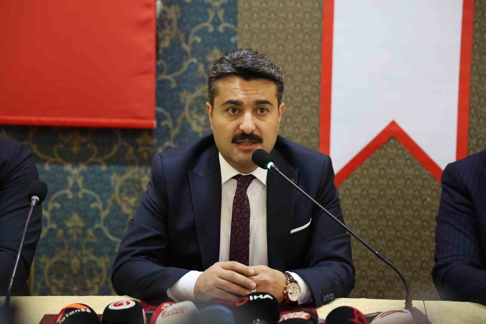 Erdoğan: Sivas’ı eğitimde tekrar ayağa kaldırmak en önemli görevimizdir