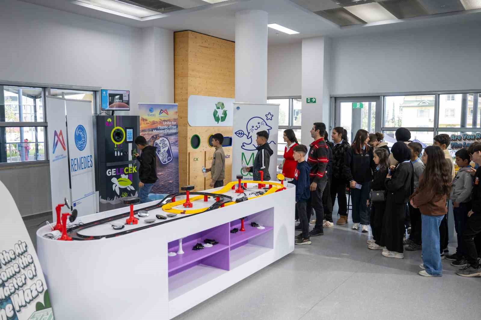 Plastiksiz Mersin sahilleri için çalışmalar hızlandı
