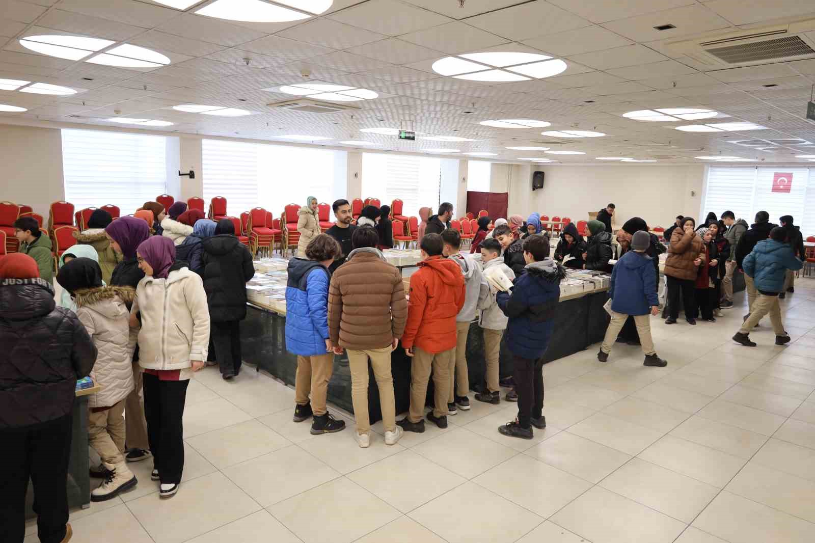 Yahyalı 2. Kitap Günleri’ne kitapseverlerden yoğun ilgi
