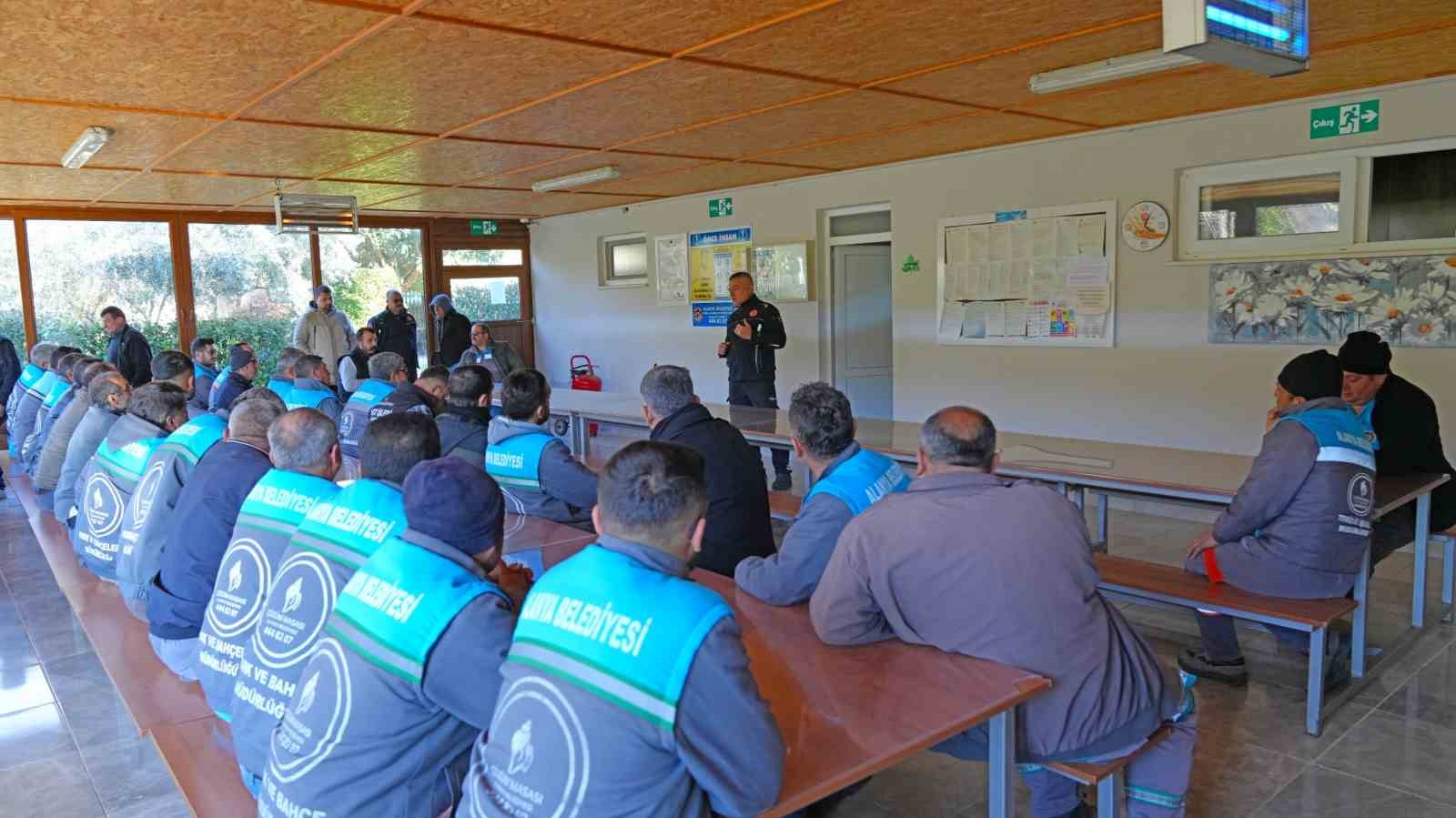 Alanya’da arazöz sürücülerine yangın eğitimi verildi