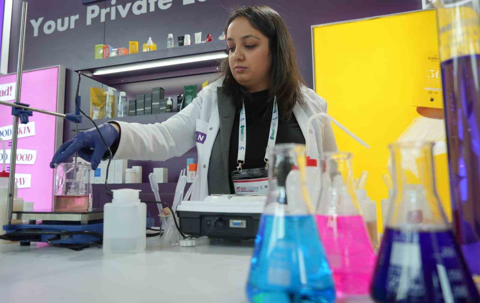 Kozmetik sektörü Antalya’da buluştu