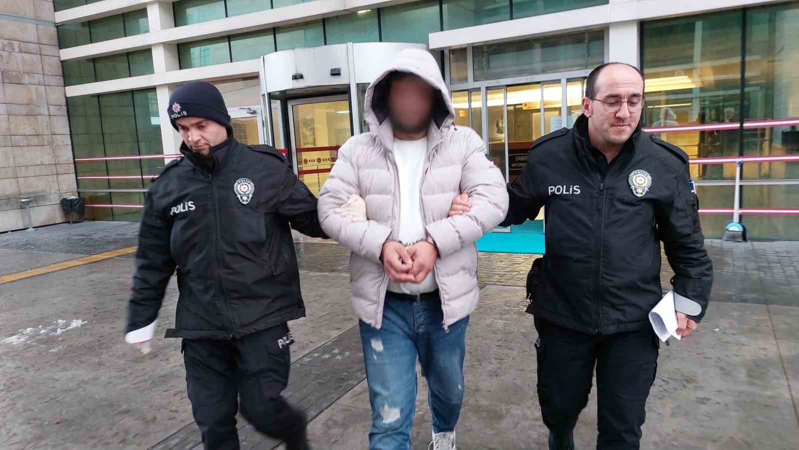 Okulun temizlik görevlisi öğrenciyi tacizden tutuklandı