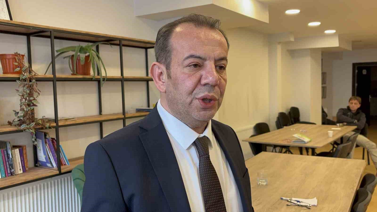 Tanju &Ouml;zcan, "Halkımızın &ouml;nemli bir kesimi yeni s&uuml;re&ccedil;te beni &uuml;lke y&ouml;netiminde g&ouml;rmek istiyor"
