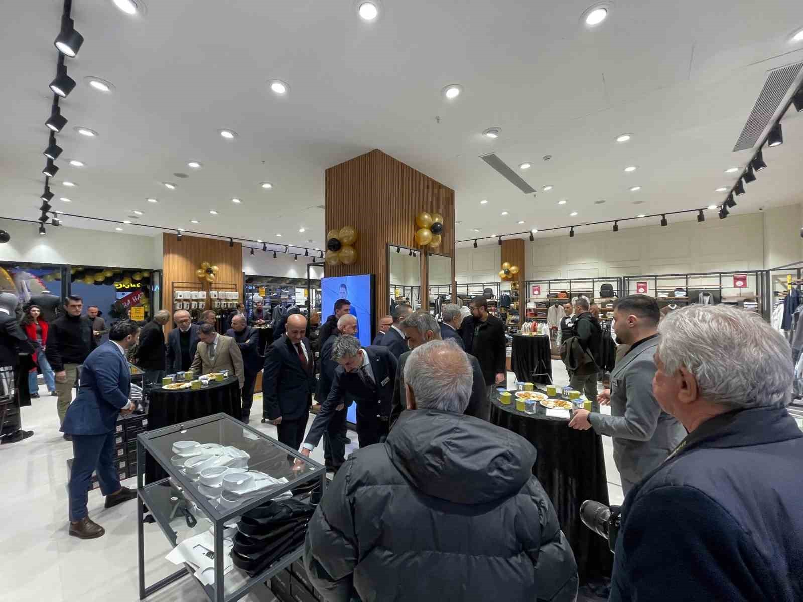 Morven, Mardian Mall&rsquo;da kapılarını a&ccedil;tı
