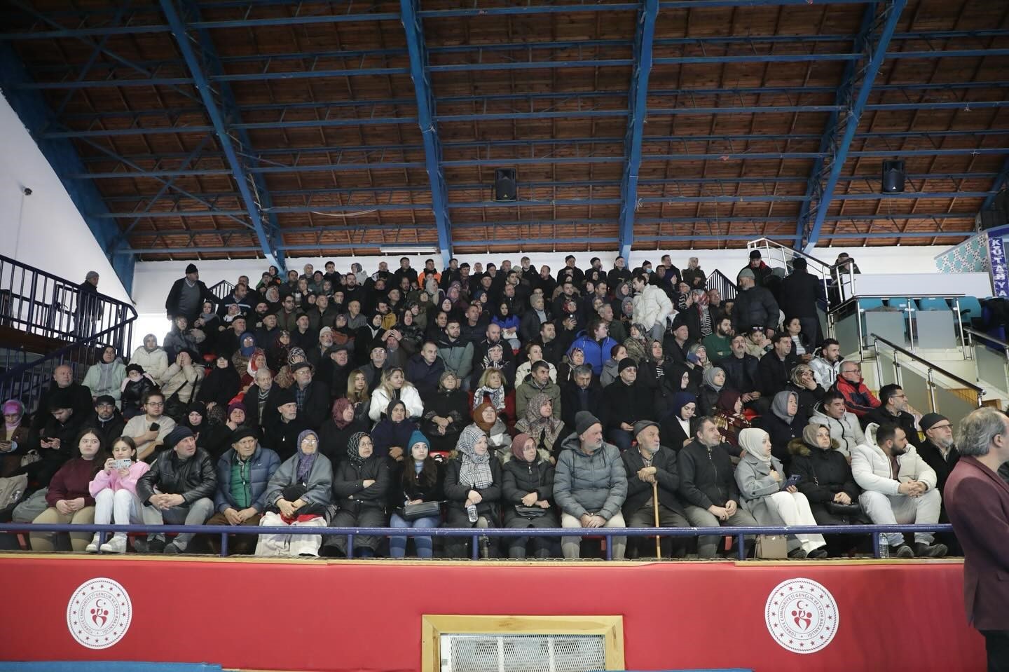 K&uuml;tahya&rsquo;da Vefa Mahallesi kentsel d&ouml;n&uuml;ş&uuml;m projesinde kuralar &ccedil;ekildi
