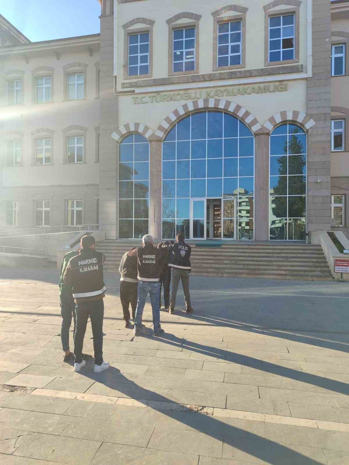 Kahramanmaraş&rsquo;ta uyuşturucuya 3 tutuklama
