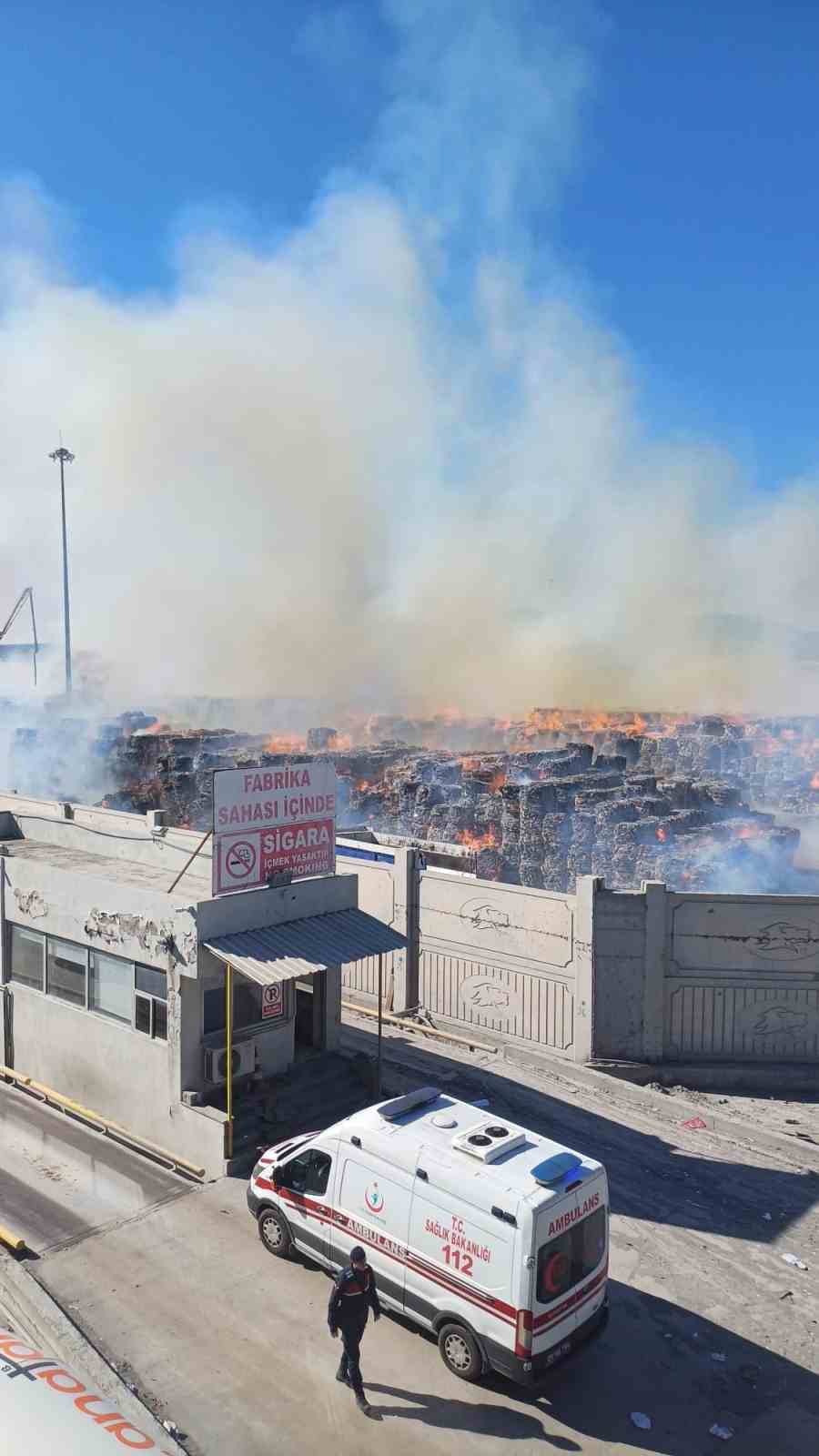 S&ouml;ke Kipaş Kağıt Fabrikası&rsquo;nda yangın
