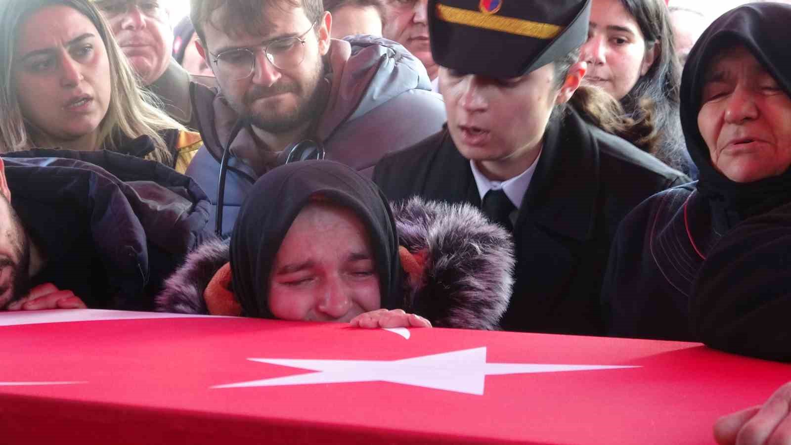 Çorum şehidi son yolculuğuna uğurlanıyor
