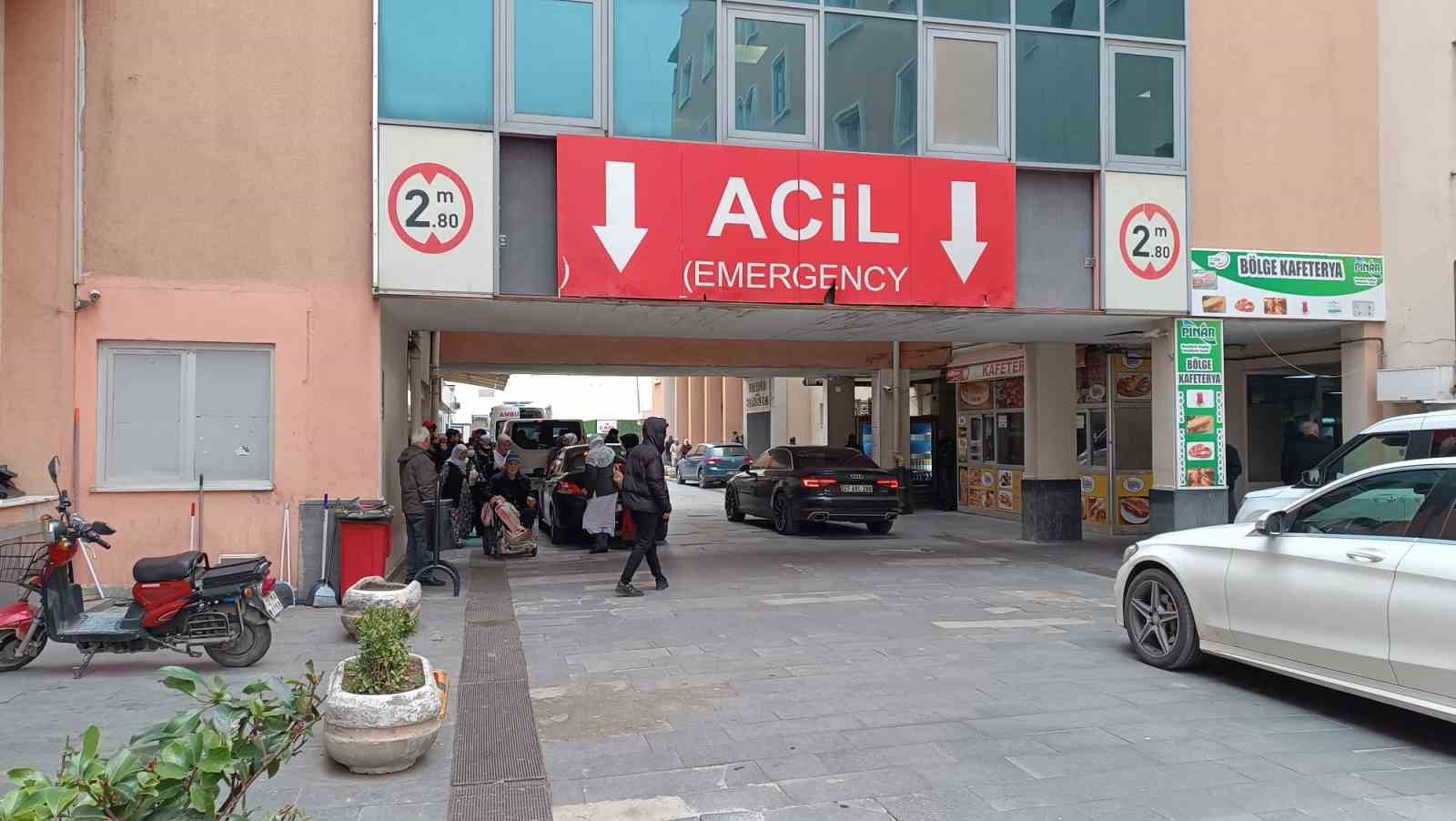 Batman&rsquo;da bı&ccedil;aklı kavga: 2 yaralı
