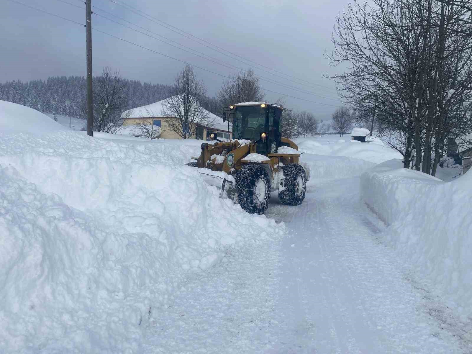 OBB, bir g&uuml;nde 2 bin 366 kilometre yolu ulaşıma a&ccedil;tı
