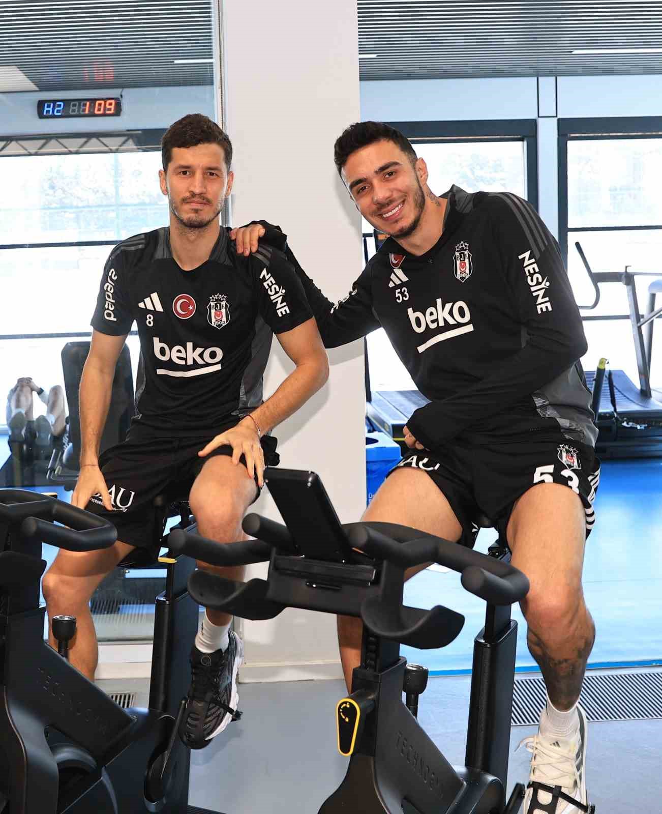 Beşiktaş, Antalyaspor ma&ccedil;ı hazırlıklarına başladı
