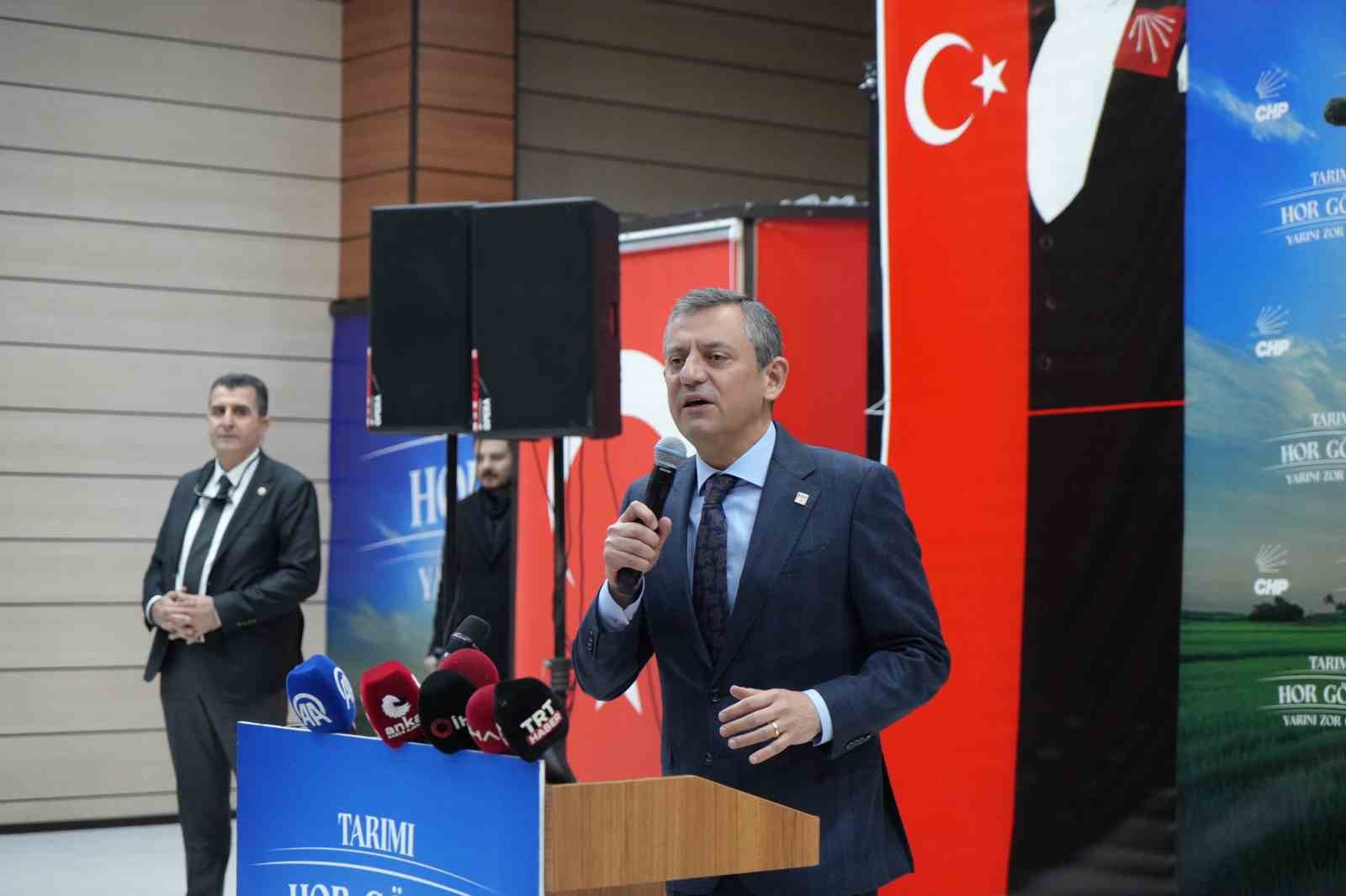 CHP Genel Başkanı Özel: "Size suyu sudan ucuza vereceğiz, elektrik parasını mahsulden ve faizsiz olarak tahsil edeceğiz"