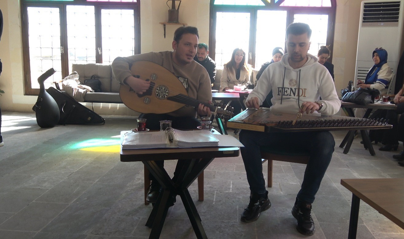 Başkan Bilecen emeklilerle buluştu