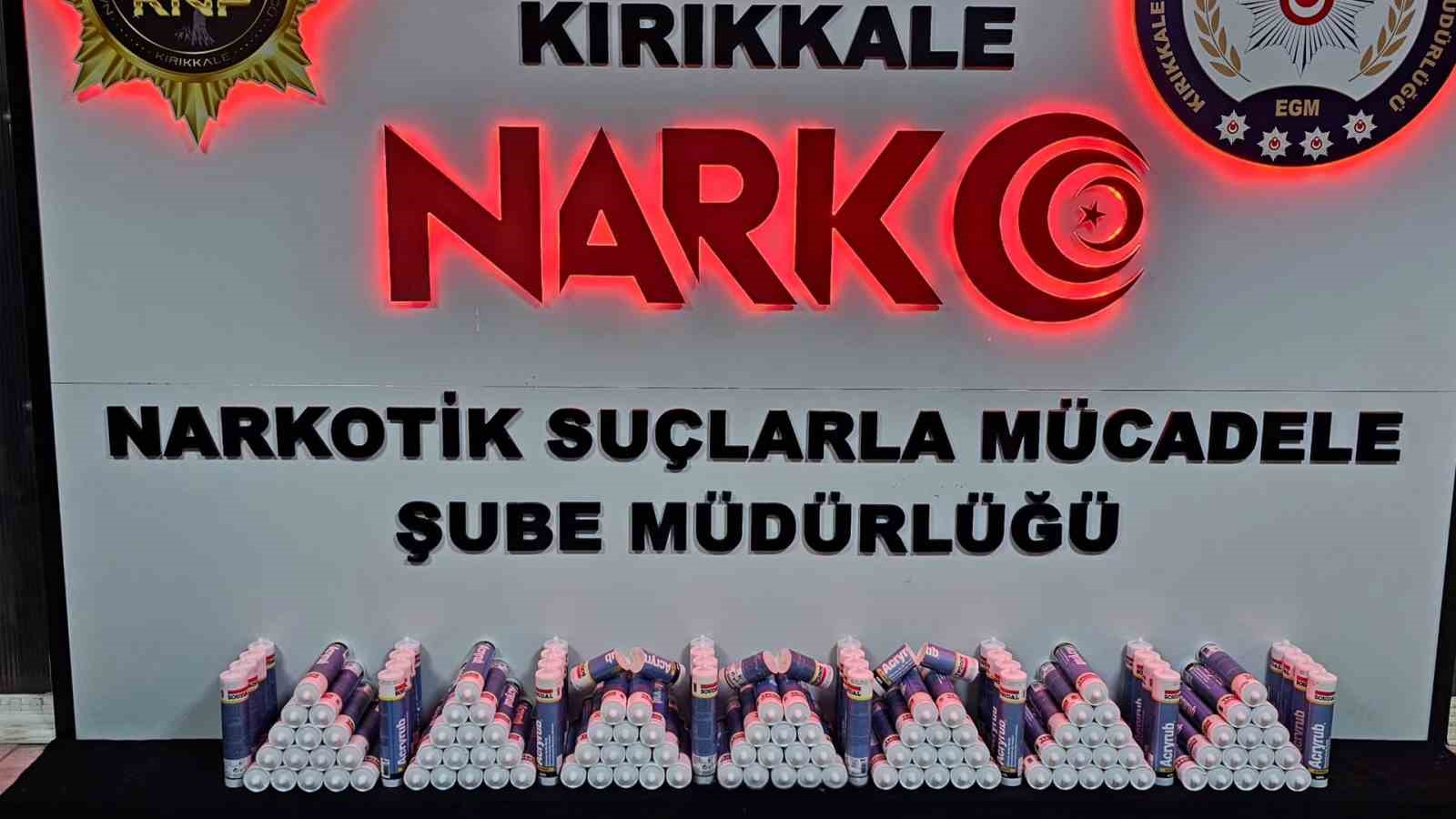 Kargoyla taşınıyordu, piyasa değeri 75 milyon lira: Slikon t&uuml;plerinden 52,5 kilogram uyuşturucu &ccedil;ıktı
