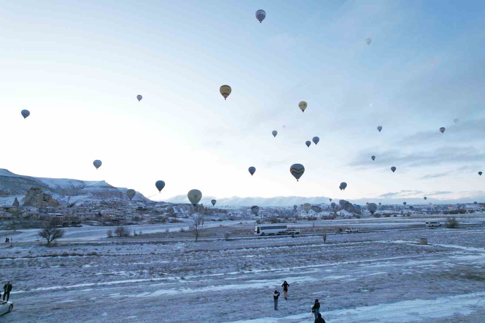 Görsel şölen kaldığı yerden devam etti