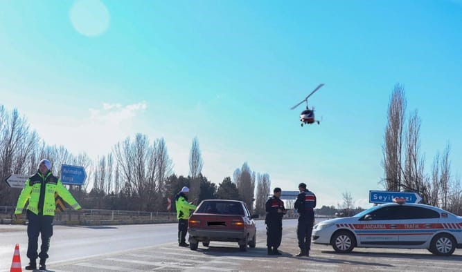 Cayrokopter ile havadan trafik denetiminde 71 bin 563 TL idari para cezası kesildi