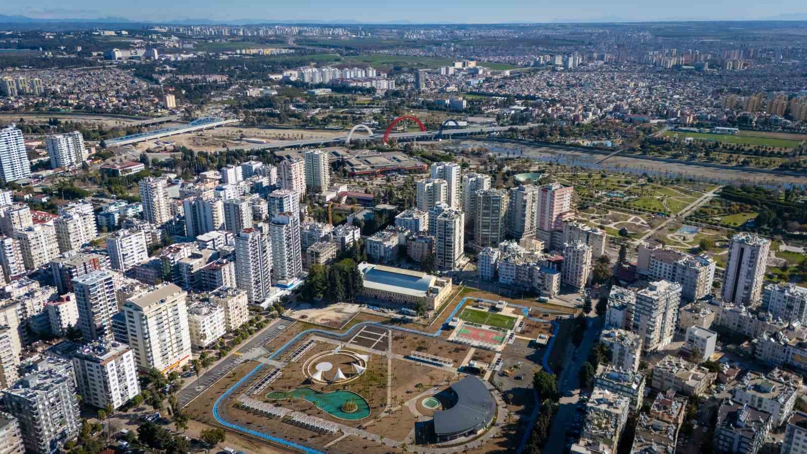 Adana Millet Bah&ccedil;esi&rsquo;nin yapımında sona gelindi
