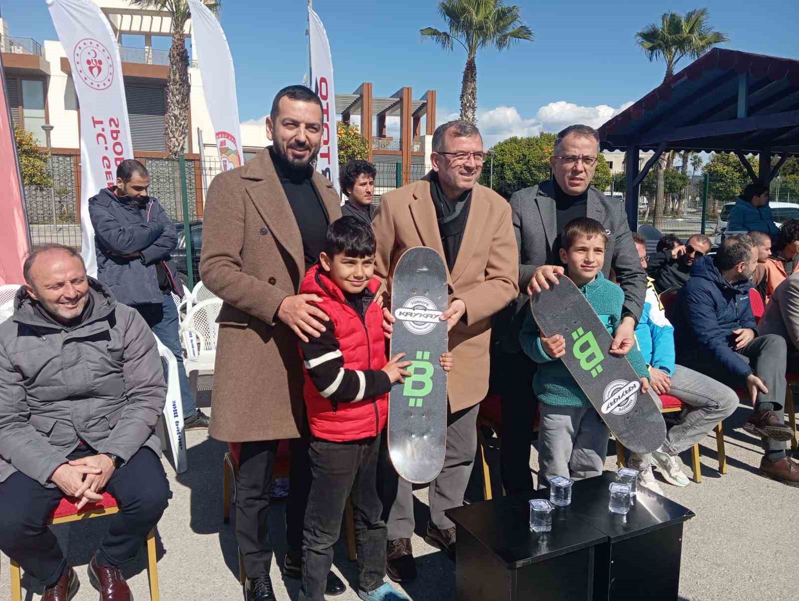 Seyhan&rsquo;da kaykay heyecanı
