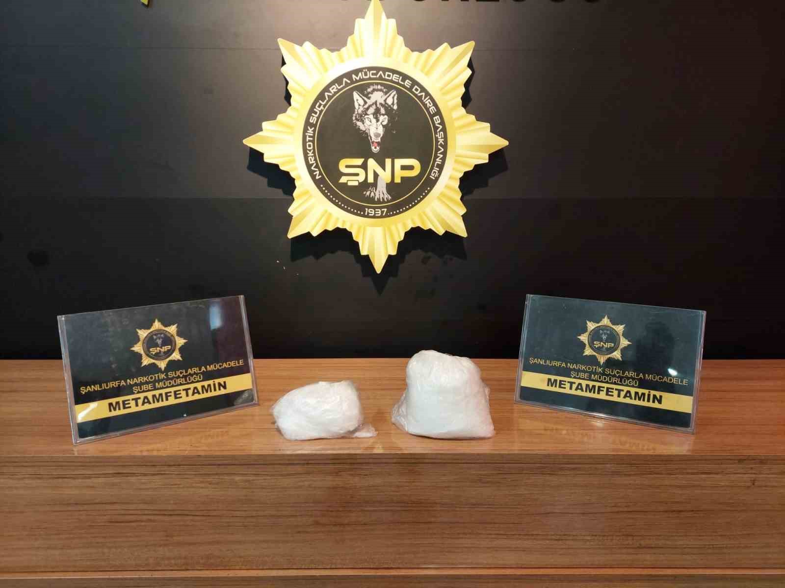 Şanlıurfa’da 1,5 kilo uyuşturucu ele geçirildi