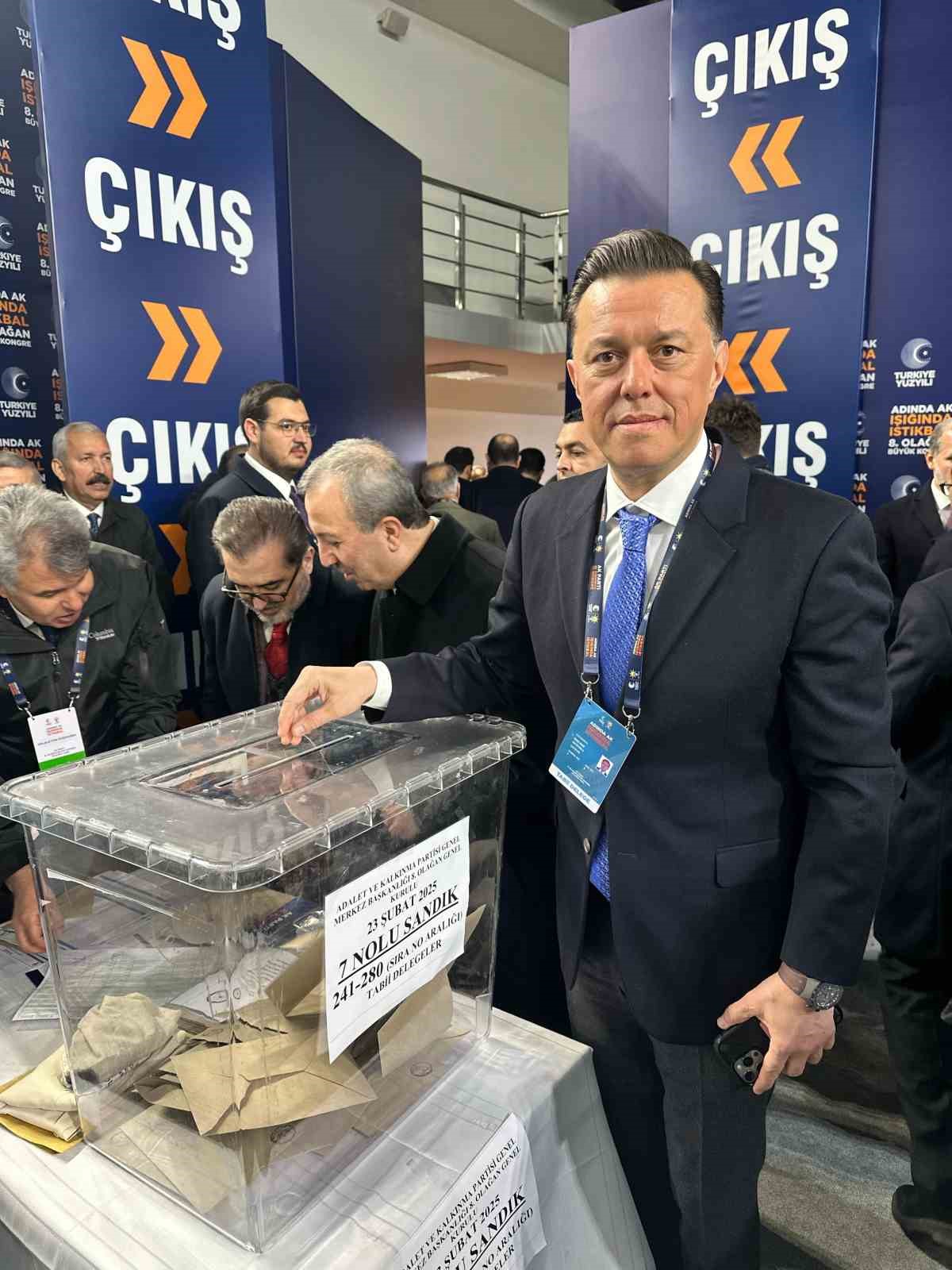 Nebi Hatipoğlu&rsquo;ndan 8. Olağan B&uuml;y&uuml;k Kongre a&ccedil;ıklaması
