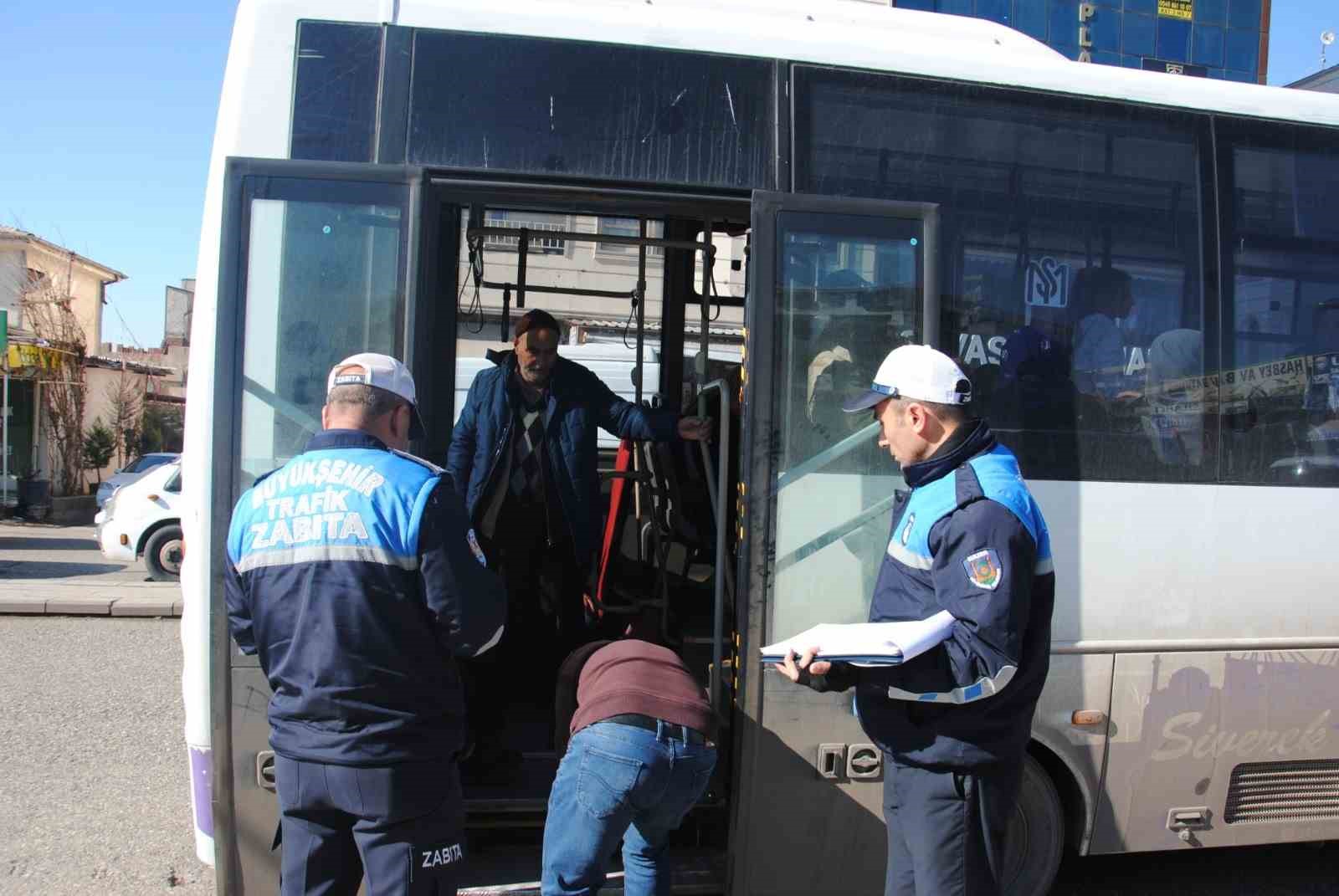 Şanlıurfa’da özel halk otobüslerine denetim