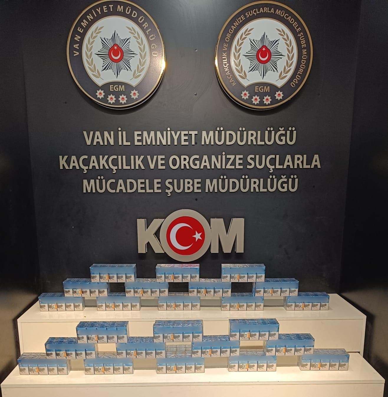 Van&rsquo;da g&uuml;mr&uuml;k ka&ccedil;ak&ccedil;ılığı operasyonu
