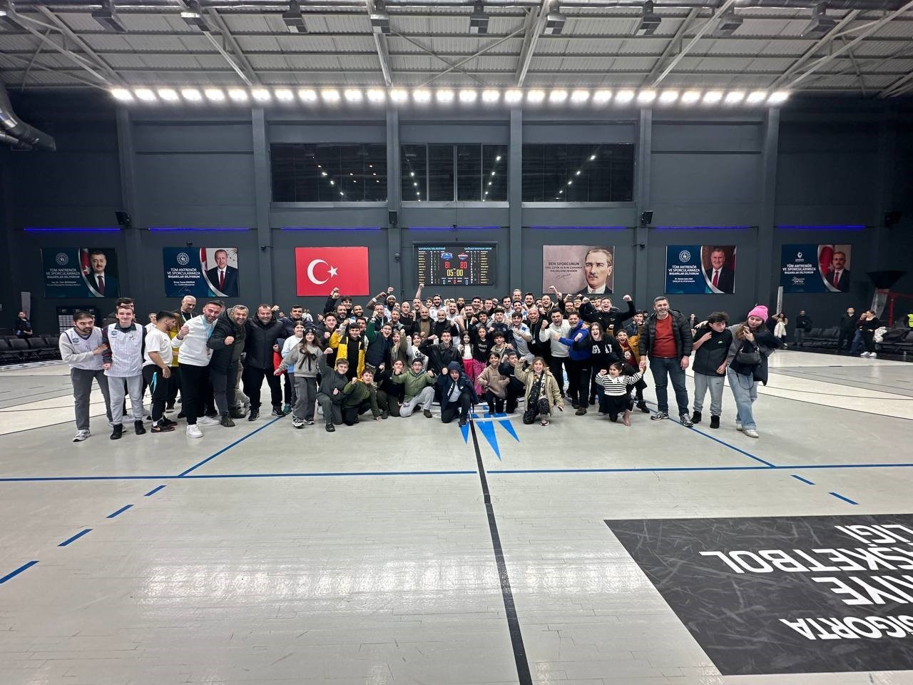 Çayırova Belediyesi’nden potada kritik galibiyet
