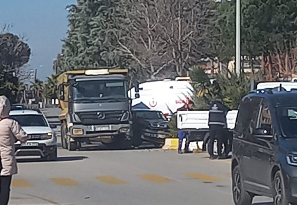 Aydın'da trafik kazasında 1 kişi yaralandı - İhlas Haber Ajansı