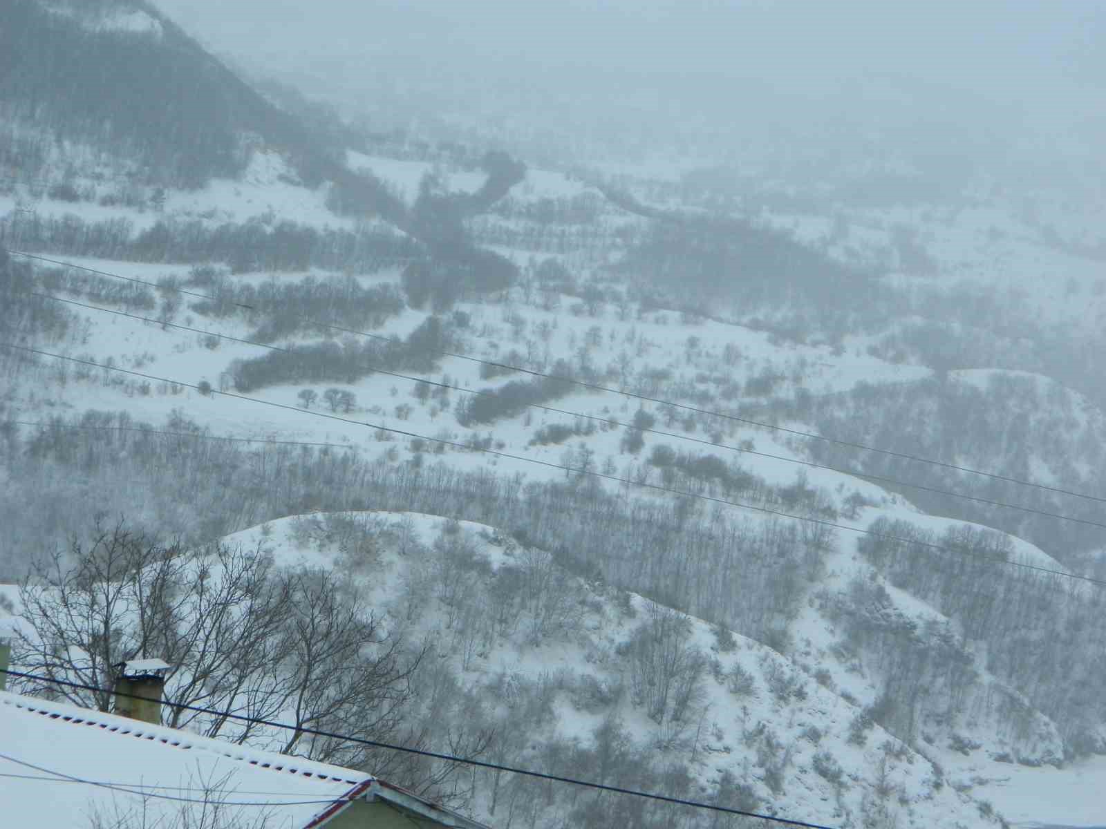 Posof’ta eğitime kar engeli