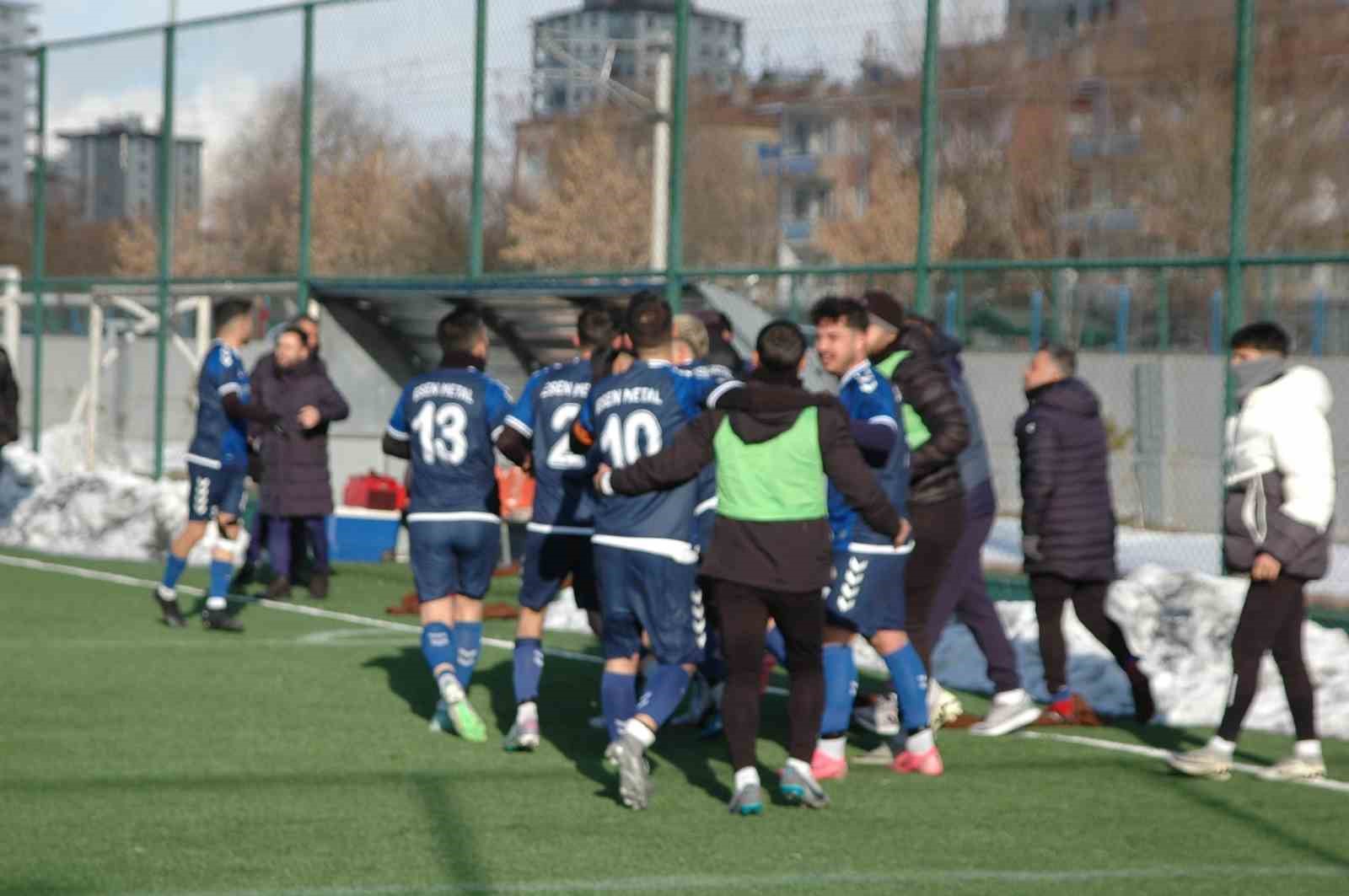 Kayseri Esen Metal SK ikinci yarıda güldü
