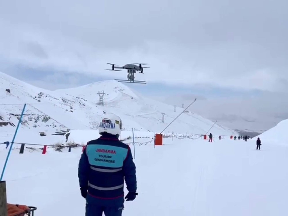 Jandarmadan Paland&ouml;ken&rsquo;de dron destekli devriye
