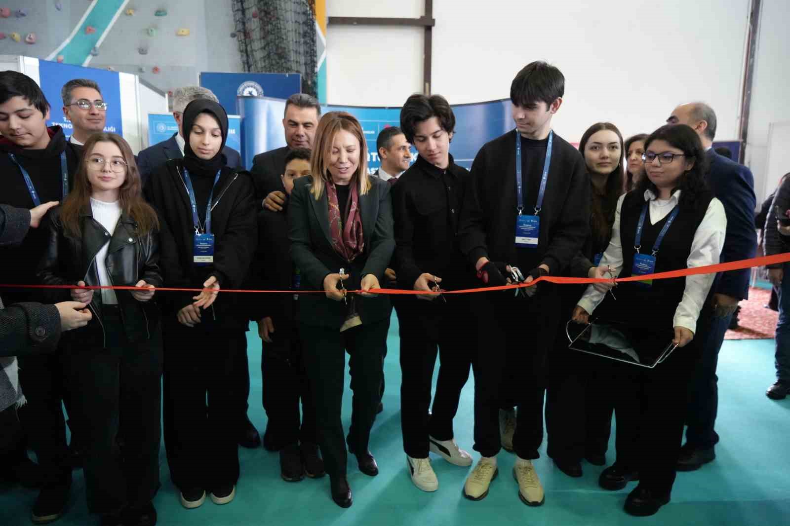 56. Lise Öğrencileri Araştırma Projeleri Bölge Yarışması başladı