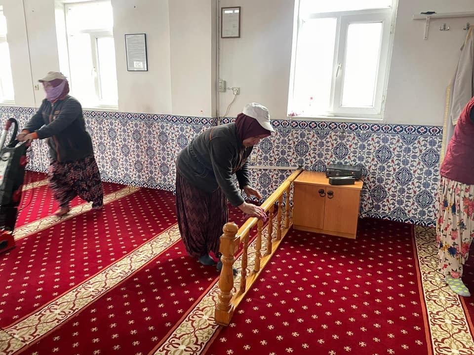 Ramazan ayına öncesi camilerde kapsamlı temizlik