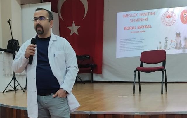 Nazilli’de öğrencilere veteriner hekimlik mesleği tanıtıldı
