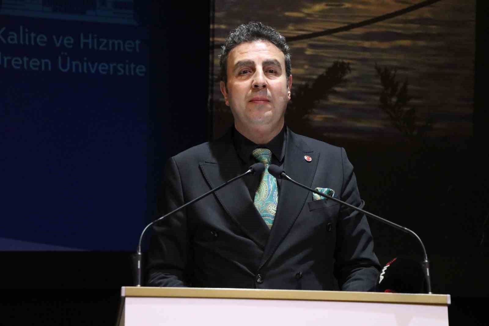 Bu kez &ouml;ğrenciler değil, esnaf kep attı
