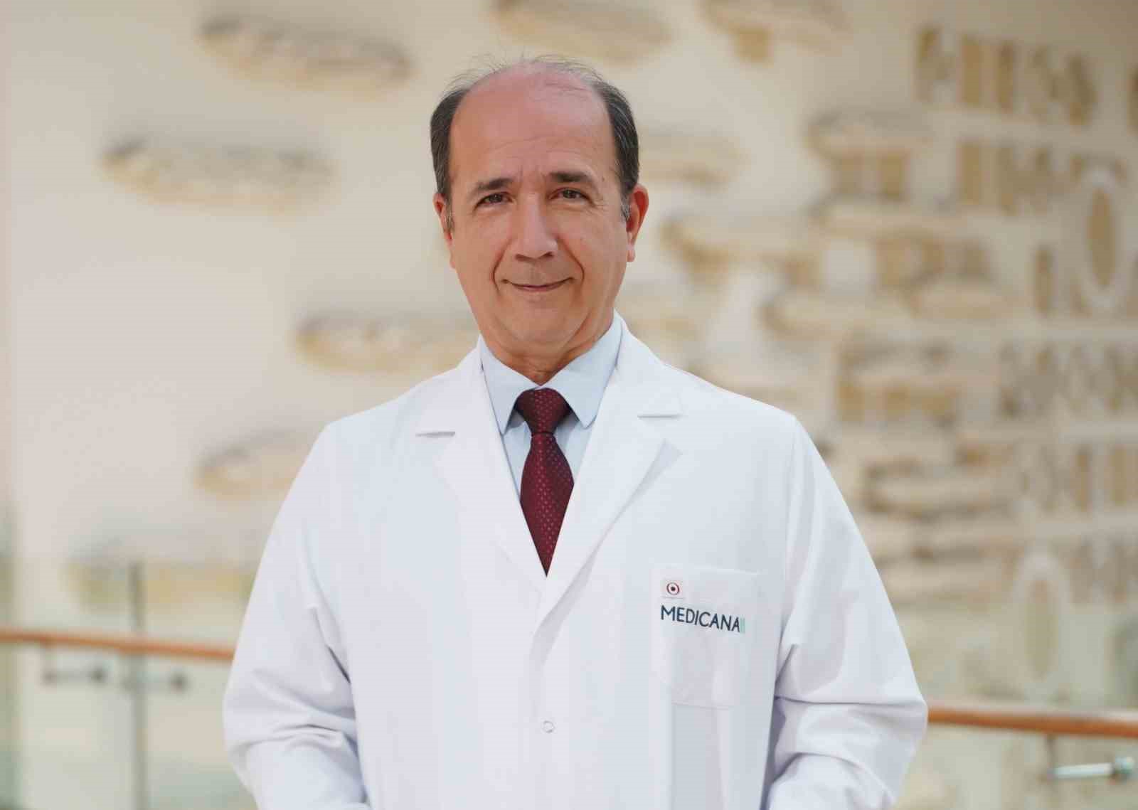 Yetersiz ve kötü beslenme mide kanseri riskini artırıyor