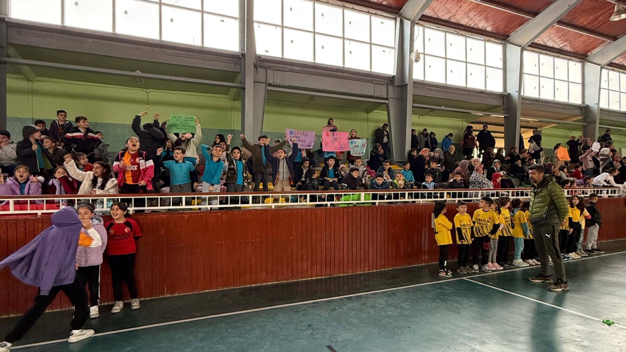 Bozkır&rsquo;da Geleneksel &Ccedil;ocuk Oyunları&rsquo;nın finali yapıldı
