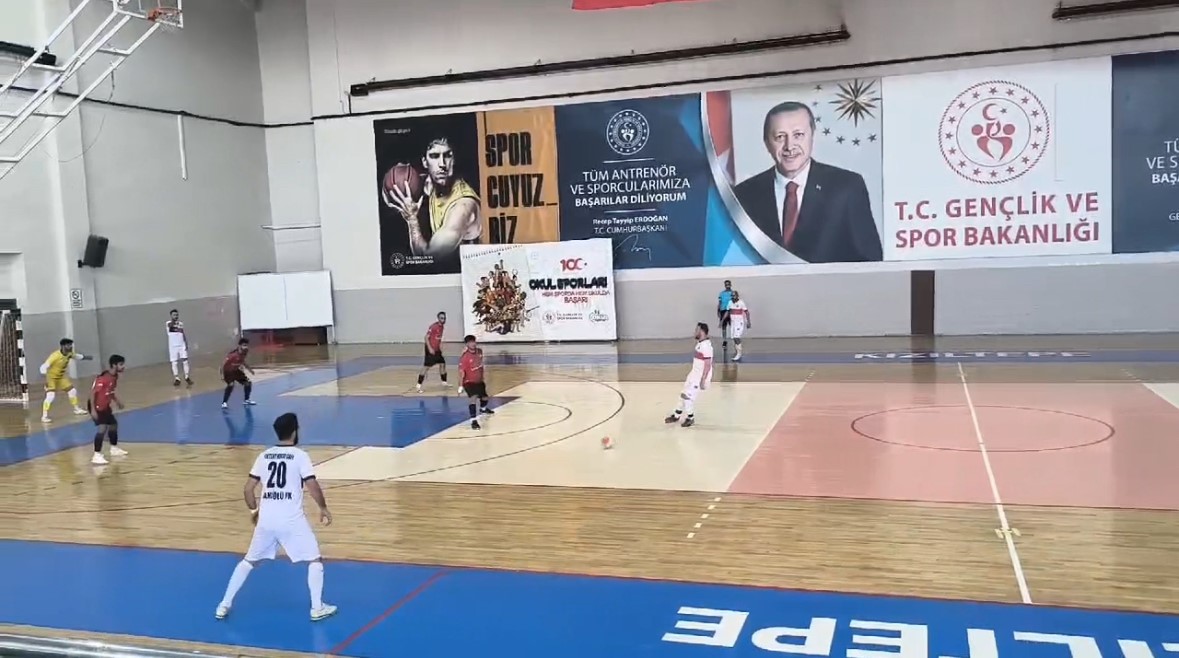 Mardin’de futsal heyecanı
