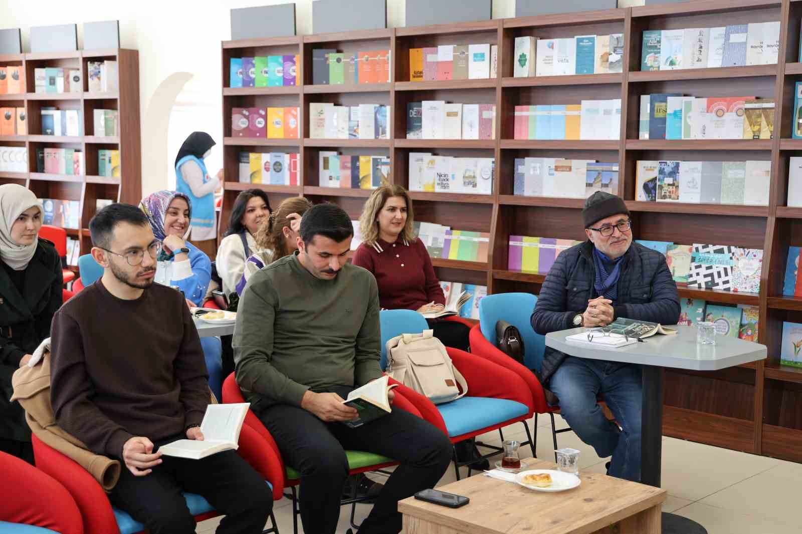 &lsquo;Nitelikli okur buluşmaları&rsquo; 3 yıldır devam ediyor
