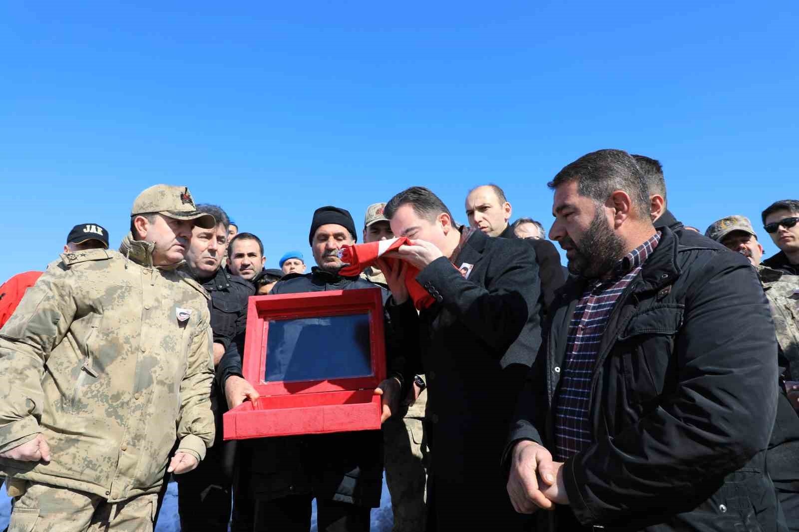 Görevi başında vefat eden korucu son yolculuğuna uğurlandı