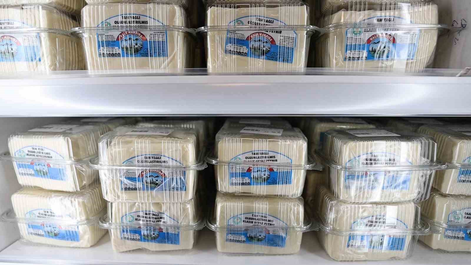 Manisa’nın Halk Mandıra ürünleri Denizli Kent Market raflarında