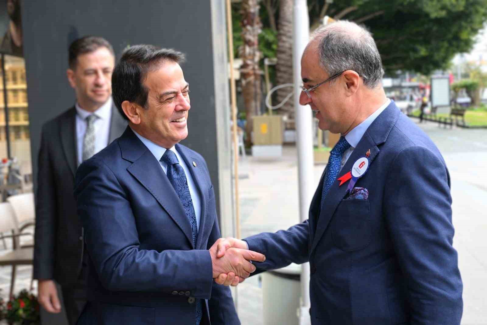 Defterdar İlhan Karayılan: "Antalya vergisiyle barışık"