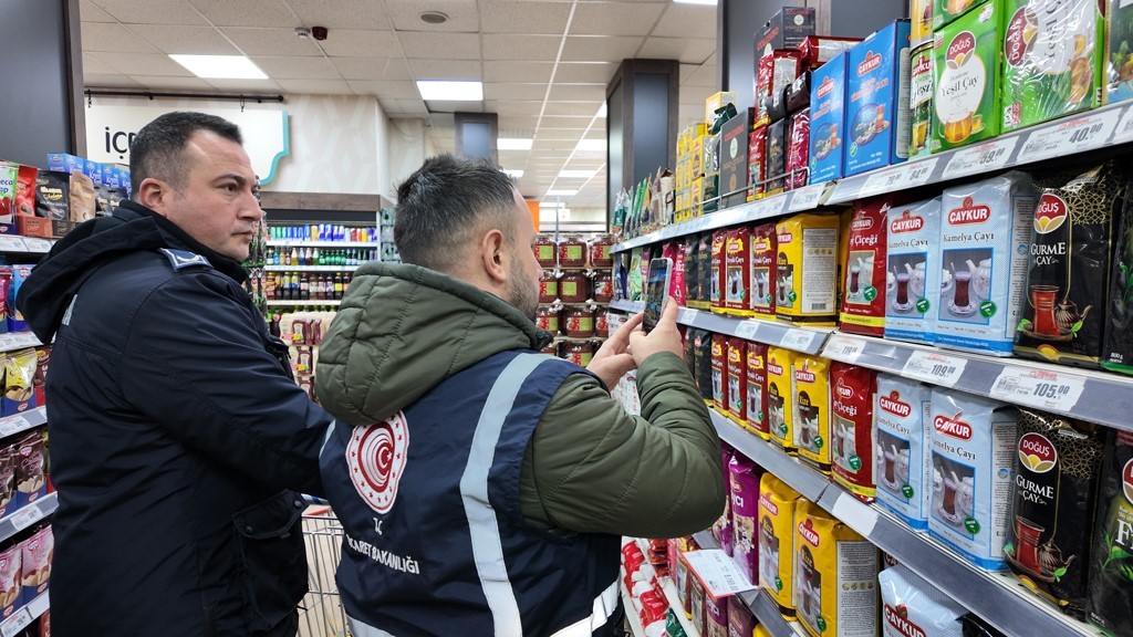 Sivas&rsquo;ta Ramazan ayı &ouml;ncesi marketler denetlendi
