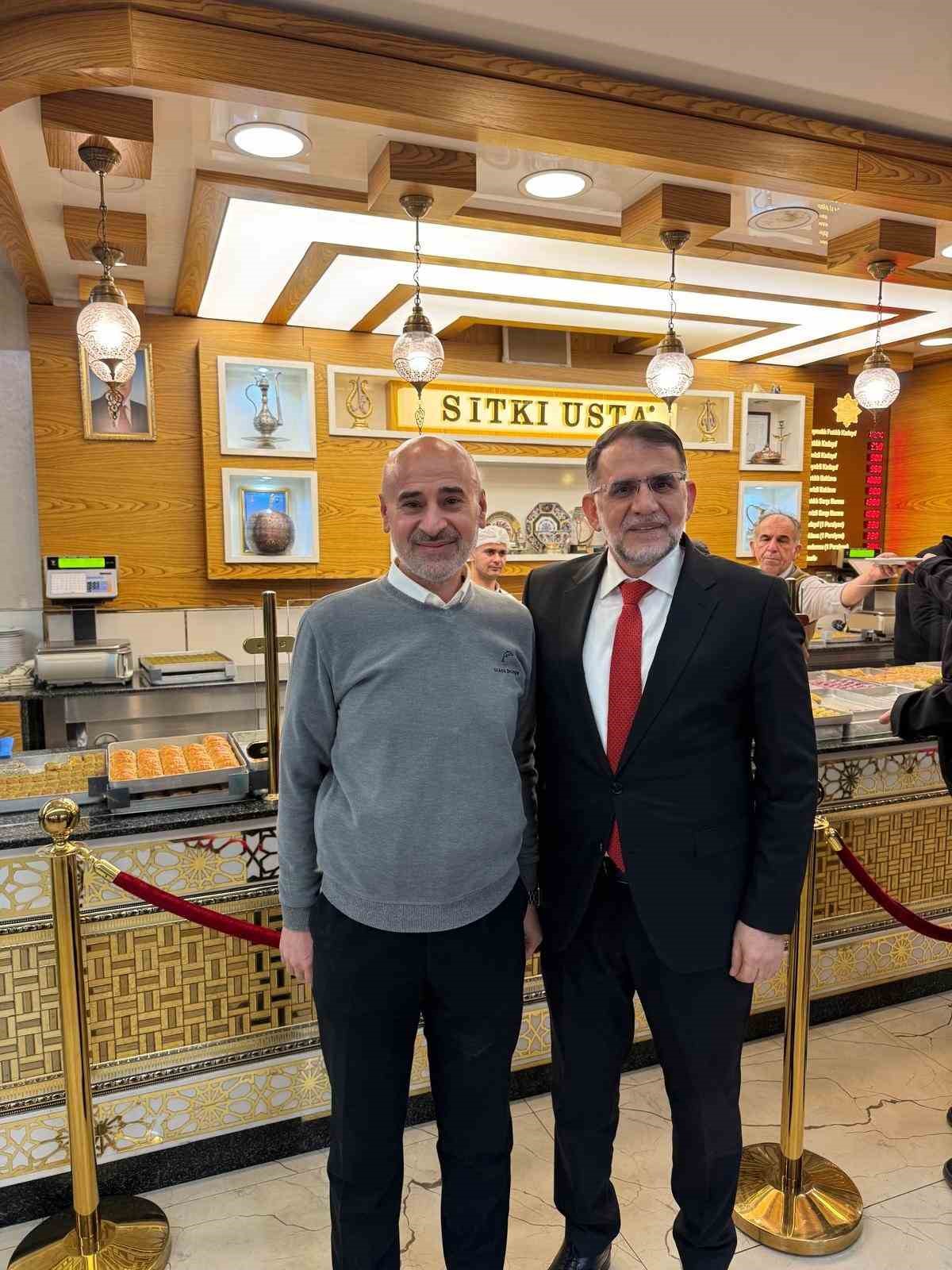 Meşhur Kadayıfçı Sıtkı Usta, Kuzey Makedonyalı milletvekilini ağırladı