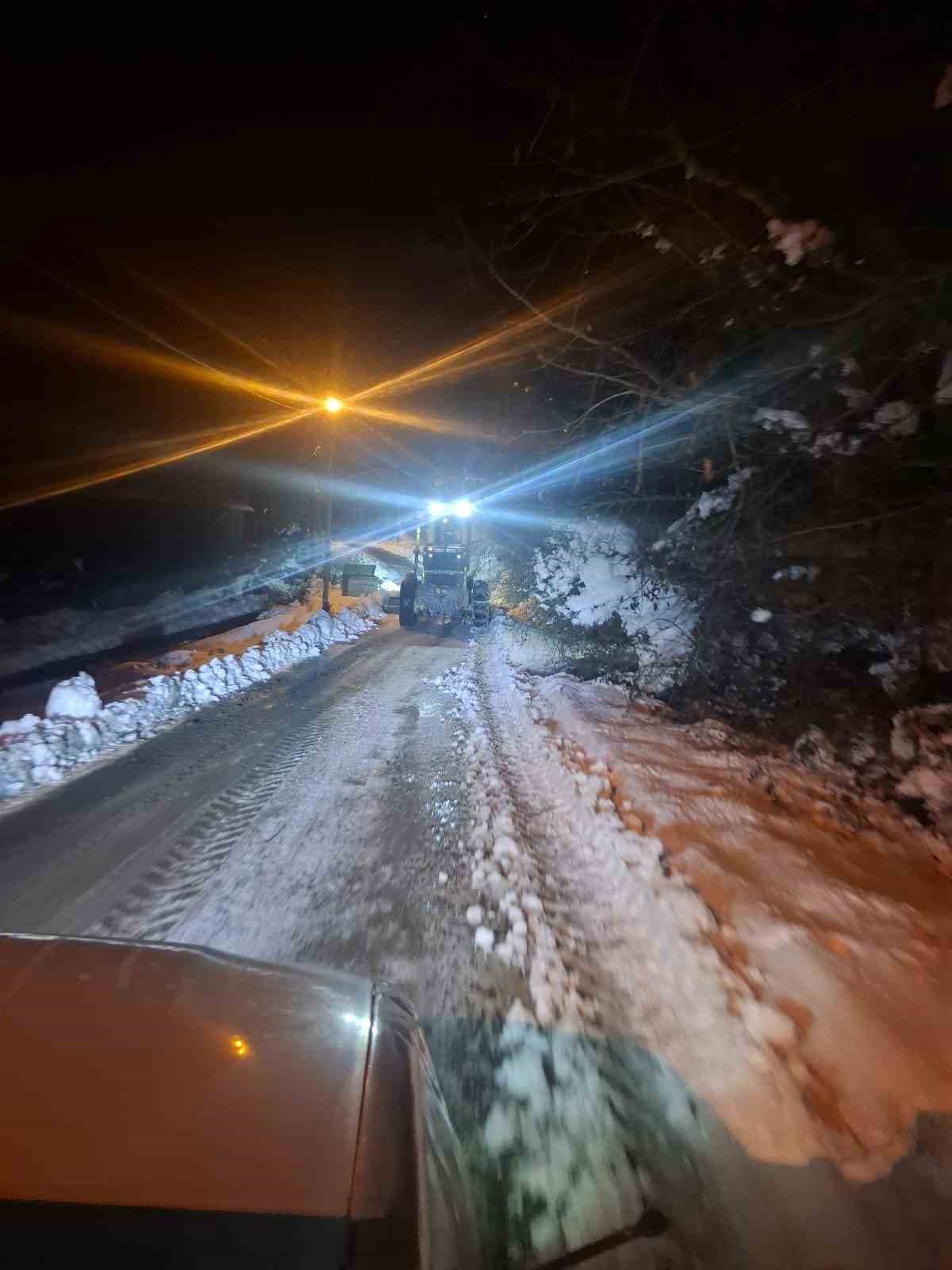 Zonguldak&rsquo;ta kapalı k&ouml;y yolu kalmadı
