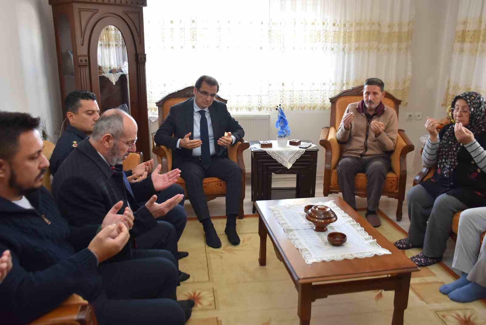 Salihli’de şehit Ahmet Deniz Varol unutulmadı