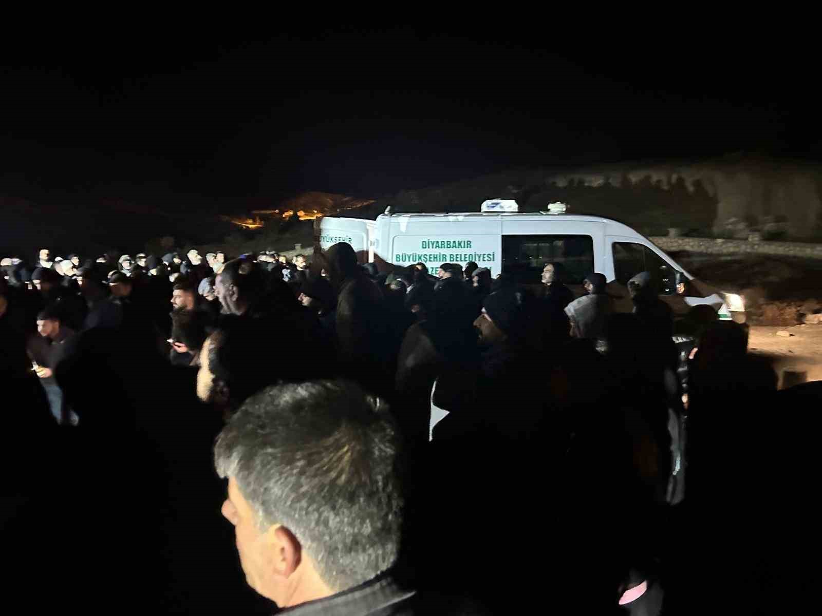 Diyarbakır’da aile arasındaki kavgada ölü sayısı 2’ye yükseldi