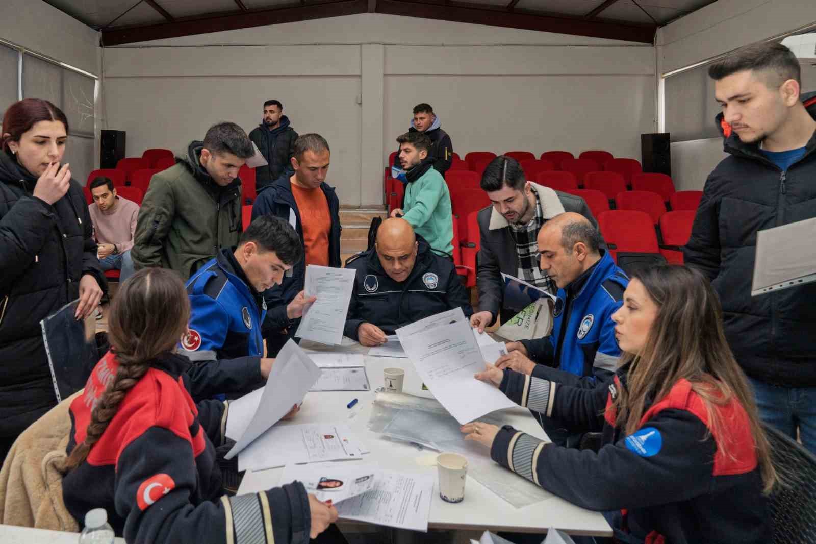 İzmir İtfaiyesine 154 memur alınacak