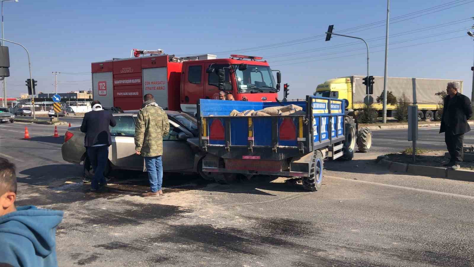 Nizip’te zincirleme kaza: 5 yaralı
